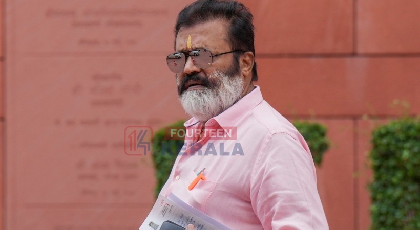ബിജെപിയിലെ എയിംസ് തർക്കം; കേന്ദ്രമന്ത്രി സുരേഷ് ഗോപിക്കെതിരെ ദേശീയ നേതൃത്വത്തിന് പരാതി 1