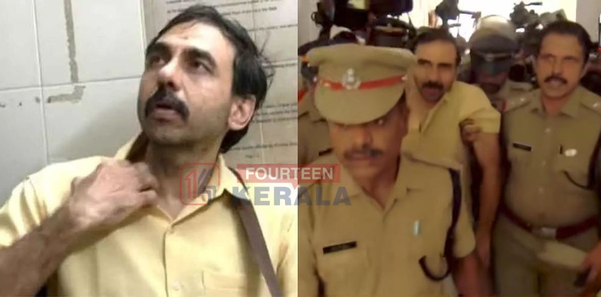 പോറ്റി ലക്ഷ്യമിട്ടത് രാജ്യാന്തര വിഗ്രഹക്കടത്ത്? ശബരിമല വിശുദ്ധ വസ്തുക്കളുടെ പകർപ്പ് ഉണ്ടാക്കി അന്താരാഷ്ട്ര മാർക്കറ്റിൽ വിറ്റ് പണം തട്ടാൻ ശ്രമം; സംശയം പ്രകടിപ്പിച്ച് ഹൈക്കോടതി 1