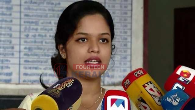 അഭിമാനത്തോടെ ഇറങ്ങുന്നു, അഴിമതിയോ സ്വജന പക്ഷപാതമോ ഭരിച്ച കാലയളവിൽ ഉണ്ടായിട്ടില്ല'; യുഡിഎഫിനോട് കടപ്പാട് ഉണ്ടെന്ന് ദിയ പുളിക്കക്കണ്ടം 1