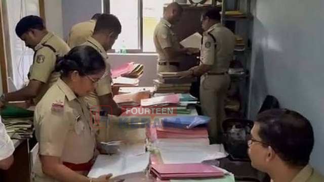 അറസ്റ്റിന് പിന്നാലെ പരാതി പ്രവാഹം! വടകര കടത്തനാട് കോ-ഓപ്പ് തട്ടിപ്പിൽ പുതിയ 2 കേസുകൾ കൂടി 1