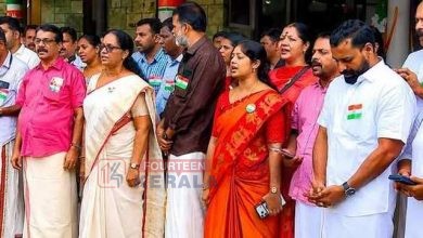 മേയറുടെ നേതൃത്വത്തിൽ ദേശീയഗാനം, മറുഭാഗത്ത് വന്ദേമാതരം പാടി കൗൺസിലർമാർ; കോഴിക്കോട് കോർപ്പറേഷനിൽ അരങ്ങേറിയത് വൻ രാഷ്ട്രീയ നാടകം 3