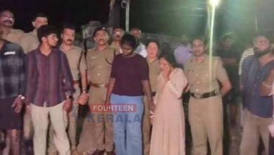 തുണിക്കച്ചവടത്തിന്റെ മറവില് ലഹരിവില്പ്പന; അമ്മയും മകനും പെൺസുഹൃത്തും ഉൾപ്പെടെ നാലുപേർ അറസ്റ്റിൽ 3