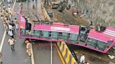 വളവുകൾ തിരിച്ചത് ഇരട്ടി വേഗത്തിൽ; കുറ്റിപ്പുറം ബസ് അപകടം, കാരണം അമിതവേഗതയെന്ന് എംവിഡി റിപ്പോർട്ട് 3