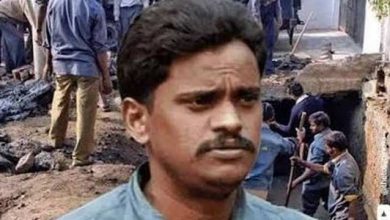 രാജ്യം നടുങ്ങിയ നിതാരി കൊലപാതക പരമ്പരയിലെ പ്രതി മരിച്ച നിലയിൽ; മൃതദേഹം ചായക്കടയിൽ 3