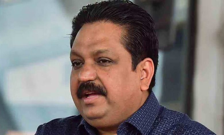 അനധികൃത സ്വത്ത് സമ്പാദന കേസ്: ടോമിൻ ജെ തച്ചങ്കരിക്ക് ആശ്വാസം, ശിക്ഷ മരവിപ്പിച്ച് ഹൈക്കോടതി 1