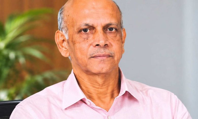 ടെറസിൽ കയറി അടുപ്പിന്റെ പുകക്കുഴൽ ശുചീകരിക്കുന്നതിനിടെ താഴേക്ക് വീണു; നാദാപുരത്ത് ചികിത്സയിലായിരുന്ന ഗൃഹനാഥൻ മരിച്ചു 1