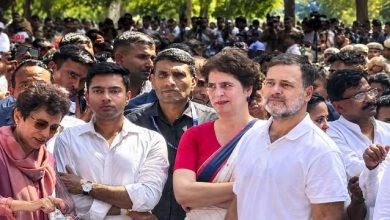ഒറ്റക്കെട്ടായി പ്രതിപക്ഷം....: ഗ്യാനേഷ് കുമാർ രാജിവെക്കണം; ജന്തർ മന്ദറിൽ പ്രതിഷേധവുമായി ഇൻഡ്യ എംപിമാർ 3
