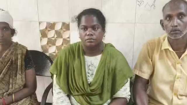 സൗജന്യ സ്വർണ്ണ മോതിരം കിട്ടാൻ അല്പം വൈകി; നഴ്സിനെയും കുടുംബത്തെയും വീട്ടിൽ കയറി പാര കൊണ്ട് തല്ലിച്ചതച്ച് യുവാവ് 1